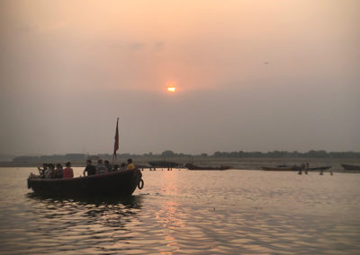 «Among the living dead. Un réquiem en las aguas del Ganges»